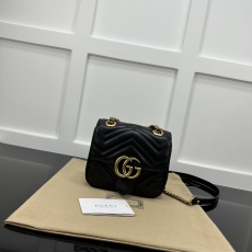 Gucci Satchel Bags